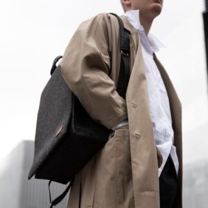 Lund – Black