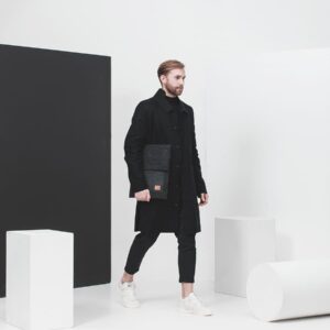 Malmö 13′ Black