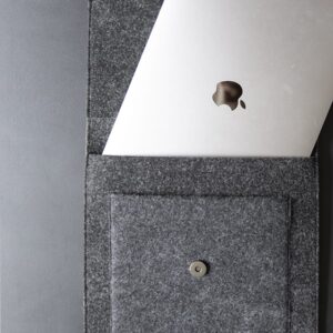 Malmö 13′ Black