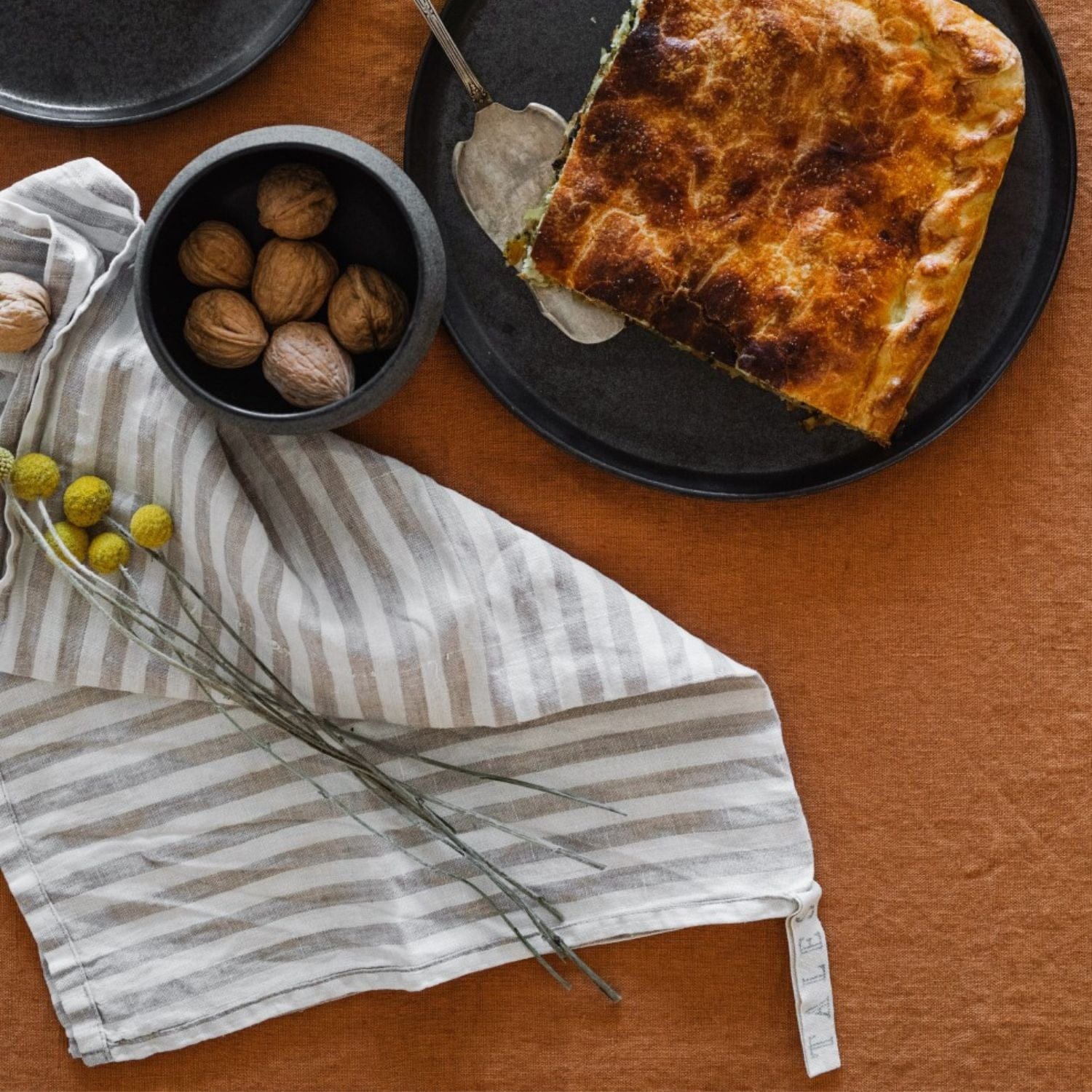 Roxder Linen Tales Linen Towel