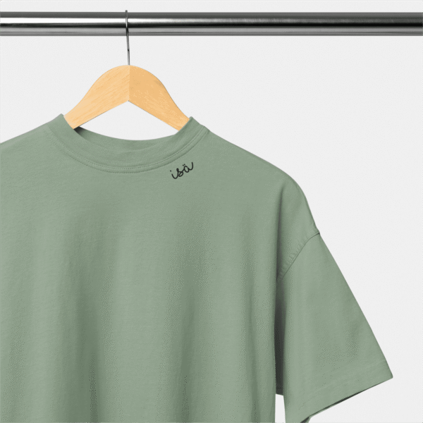 Embroidered Collar Organic Cotton T-shirt “Isä” (FIN)