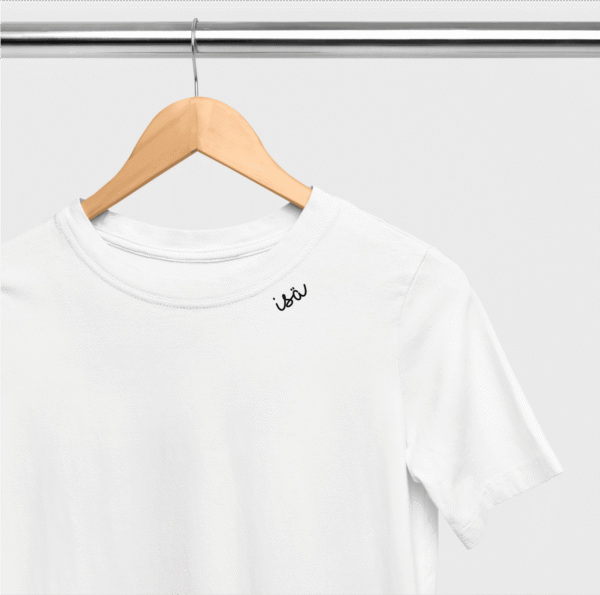 Embroidered Collar Organic Cotton T-shirt “Isä” (FIN)