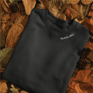 Embroidered Collar Organic Cotton Sweatshirt “Vanaisa” (EE)