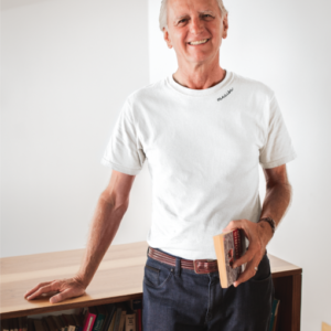 Embroidered Collar Organic Cotton T-shirt "Vanaisa" (EE)