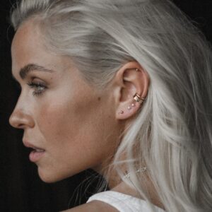 Line Ear Cuff – Gold