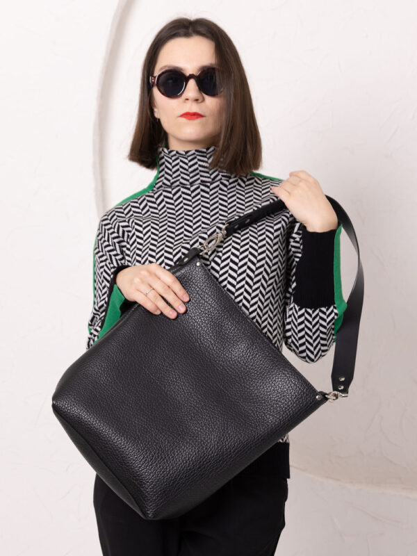 ADDISON Leather Tote – Black
