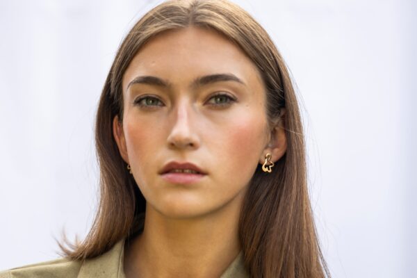 Folia Mini Earrings – Sunlit