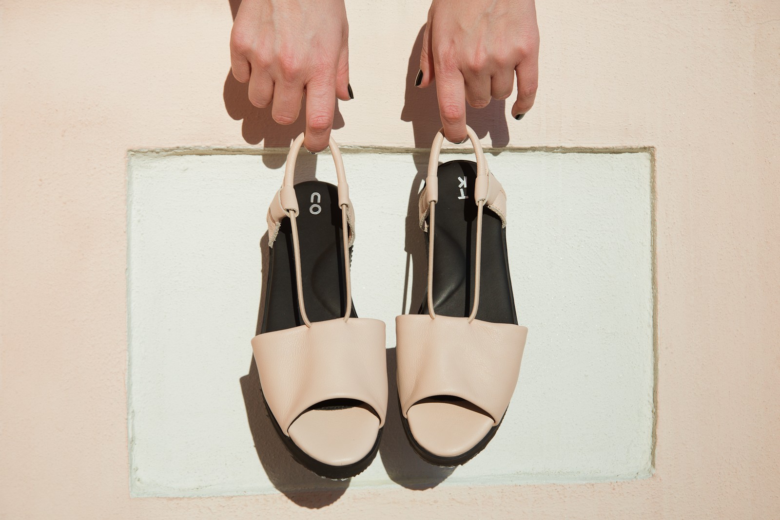 TOKU Berlin Sandals – Nude