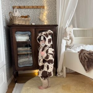 Eared Jumpsuit for Babies and Kids – Beige Bear