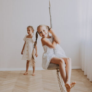 HopOn Swing – Bouclé Stone Grey