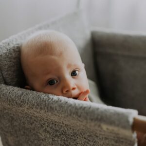 BaBi Baby Swing – Bouclé Night Grey