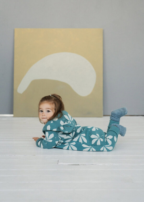 Eared Jumpsuit for Babies and Kids – Chestnut Leaves on Green