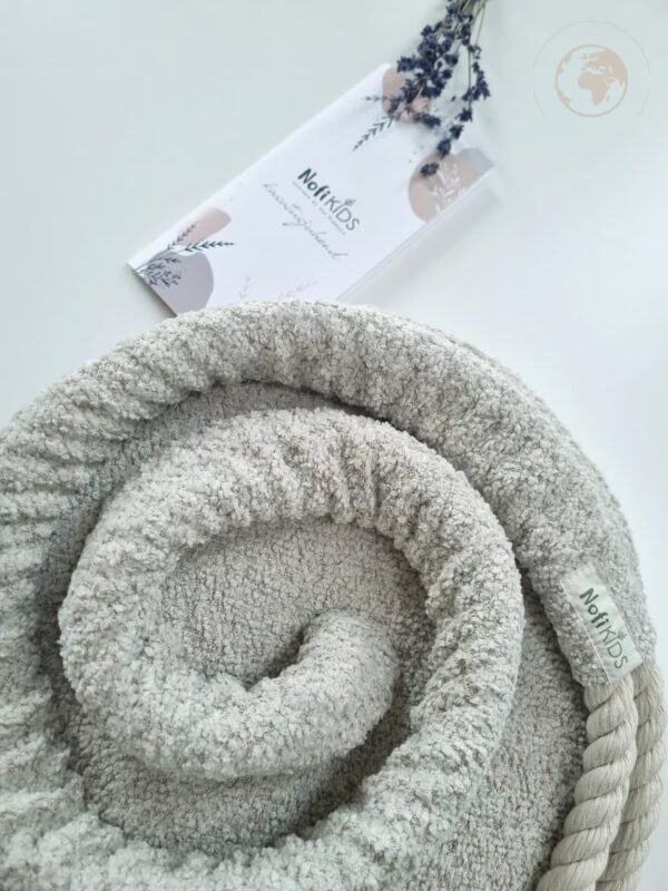 HopOn Swing – Bouclé Pearl White