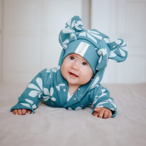 Eared Jumpsuit for Babies and Kids – Chestnut Leaves on Green