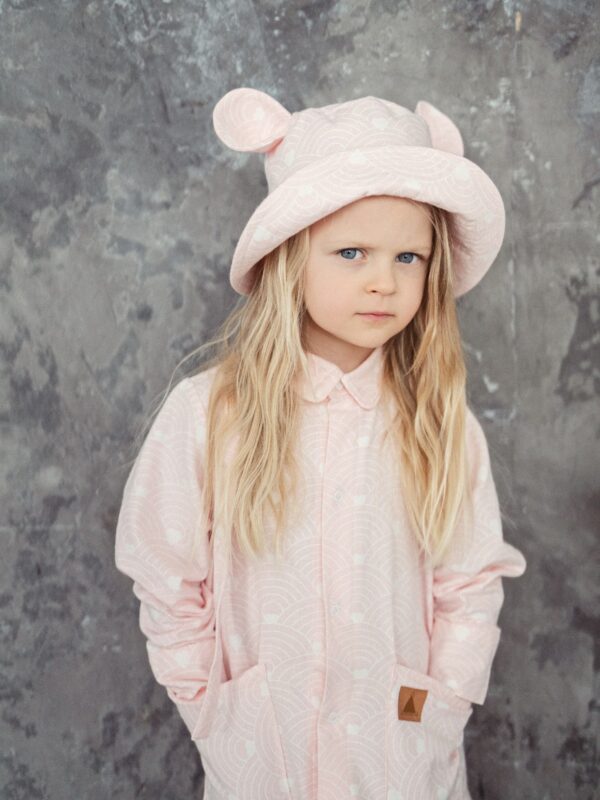 Kids Hat with Ears – Waves on Pink