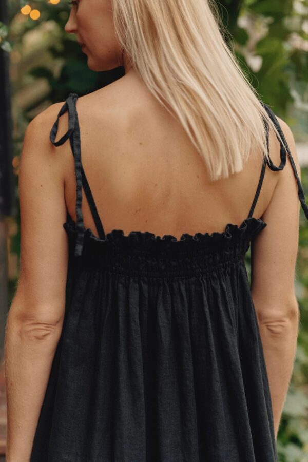 Linen Ballade Dress – Black