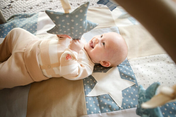 Small baby activity mat, 80×80 cm – Blue