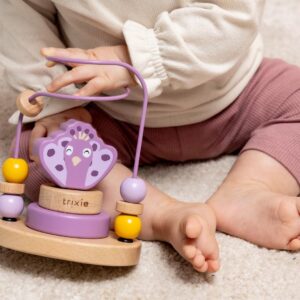 Wooden beads maze – Mrs. Peacock