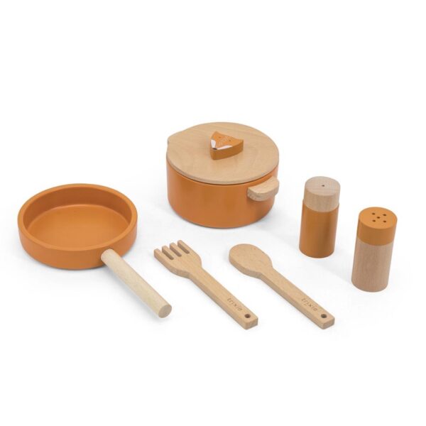 Wooden Kitchen Set – Mr. Fox