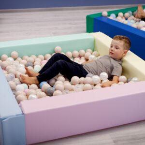 Soft Play Ball Pit – Light Pastel
