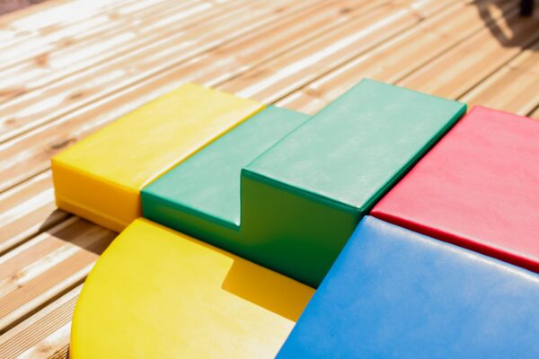 Soft Play 5 Foam Block Set – Multi Color Corner Climber