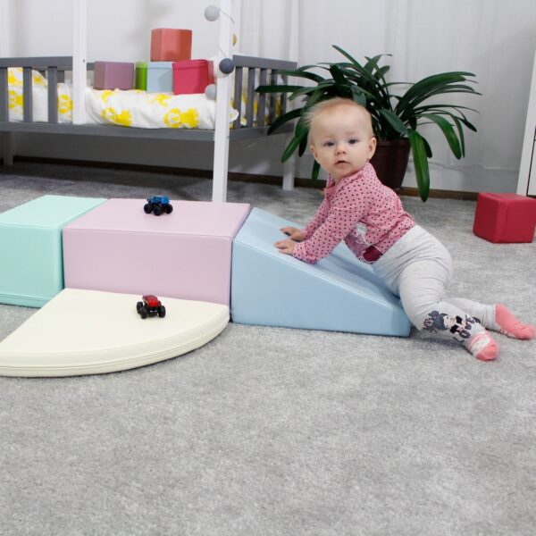 Soft Play 5 Foam Block Set – Light Pastel Corner Climber