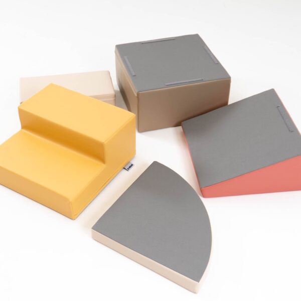 Soft Play 5 Foam Block Set – Pastel Pink Corner Climber
