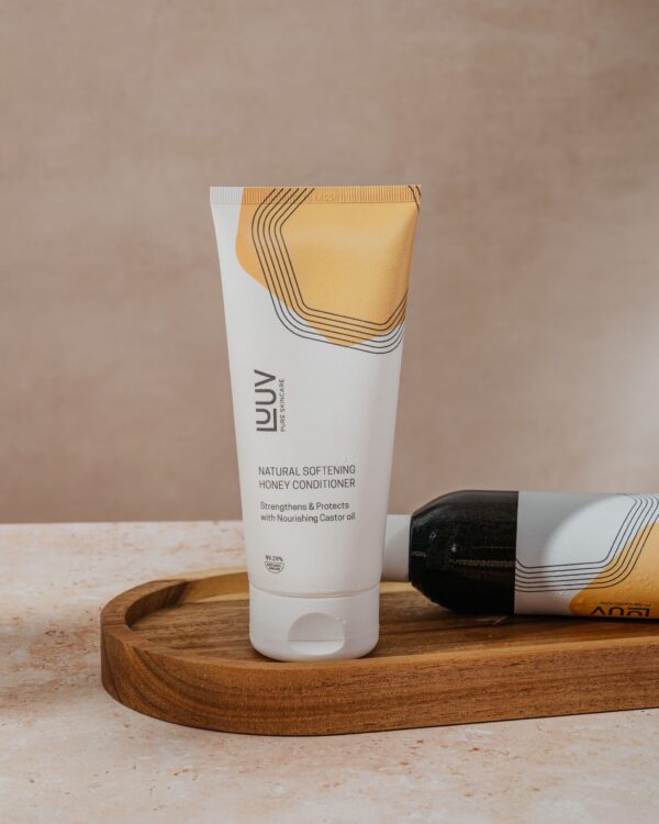 Natural Softening Honey Shampoo ja Conditioner Set