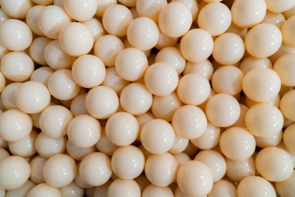 Soft Play Ball Pit Balls 500pc – Beige