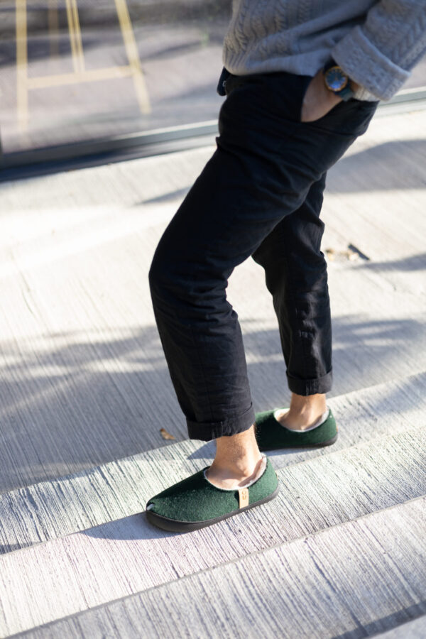 TOKU Budapest Slippers with Lambswool Lining – Dark Green