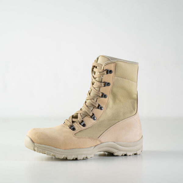 598 Desert Boots – Beige