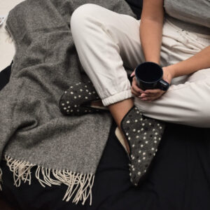 Trolla Barefoot Wool Slippers – Dots