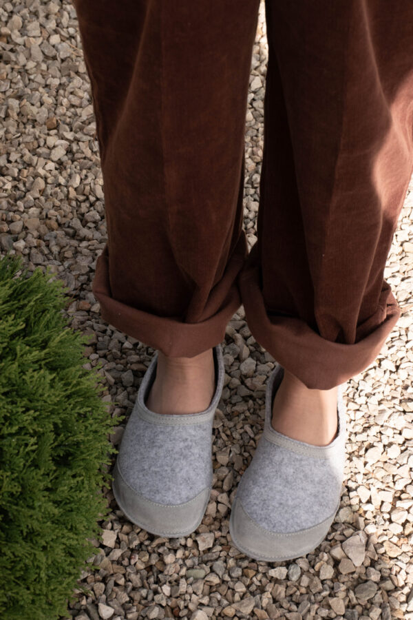 Barefoot Felt Indoor Slippers with Wide Toe Box