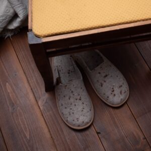 Natural felt slippers Pelsi – Beige