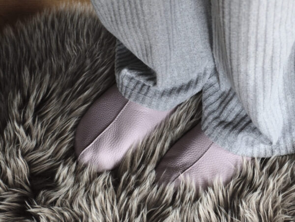 Sulbi Soft Leather Slippers – Lilac