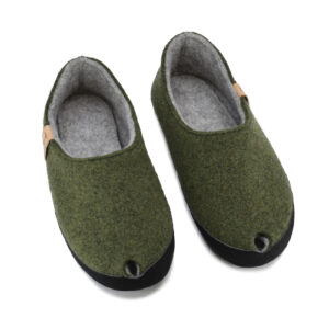 TOKU Budapest Wool Felt Slippers – Moss Green