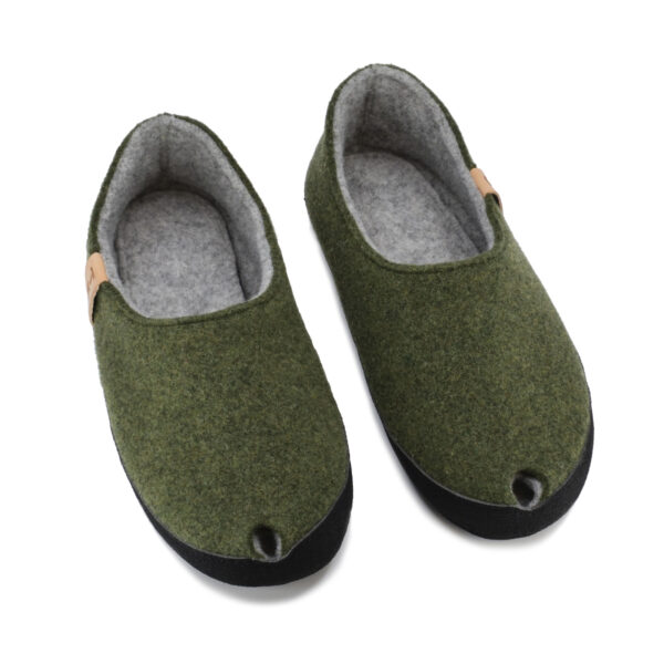TOKU Budapest Wool Felt Slippers – Moss Green