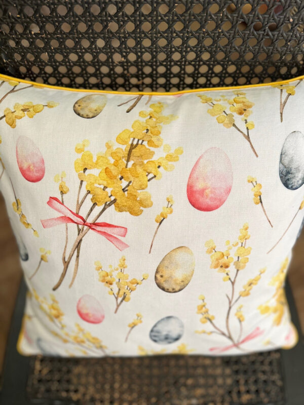Pillowcase – Easter Happy