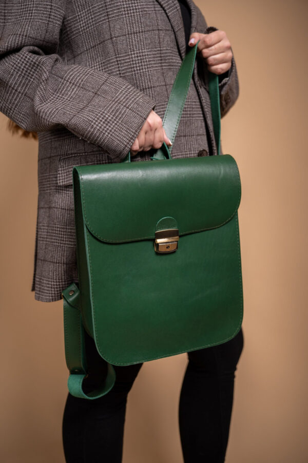 Natural Leather Saddle Backpack – Green
