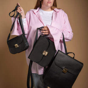 Natural Leather Saddle Backpack – Black