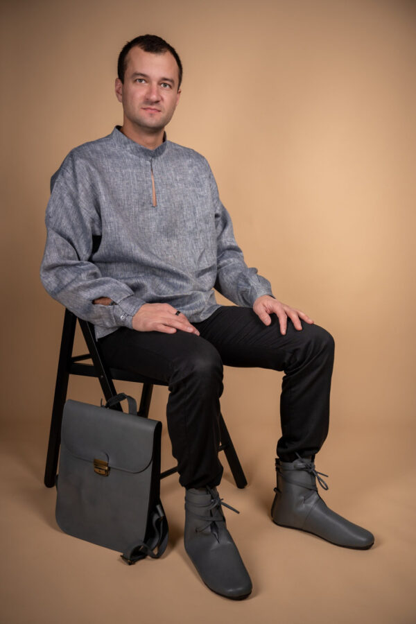Natural Leather Saddle Backpack – Grey