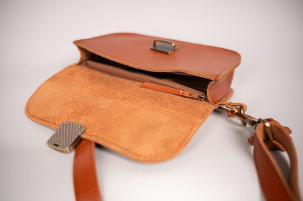 Natural Leather Saddle Bag Mini – Black