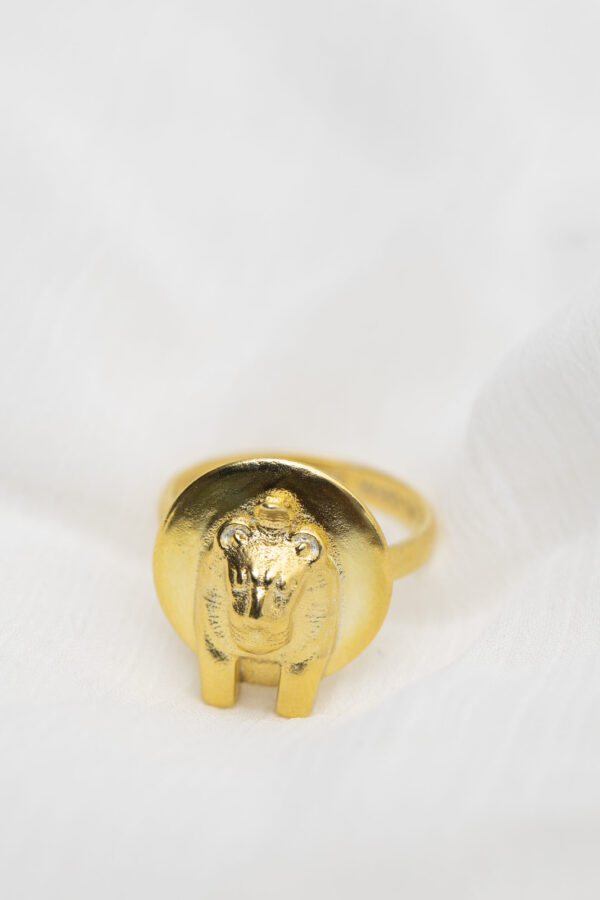 Sekhmet Fire Necklace Ring – Gold