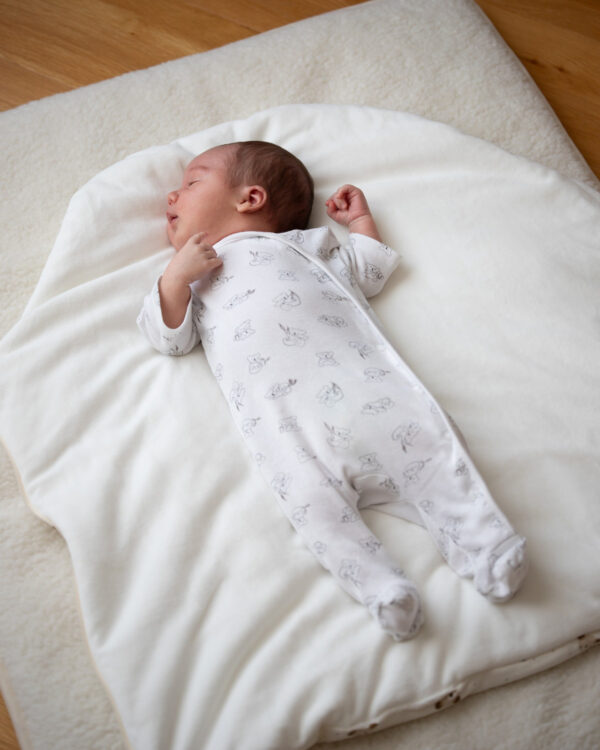 Bow Baby Sleeping Bag & Blanket – Beige / White, 0–6 Months
