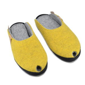 TOKU Brussels Lambswool Felt Slippers – Yellow