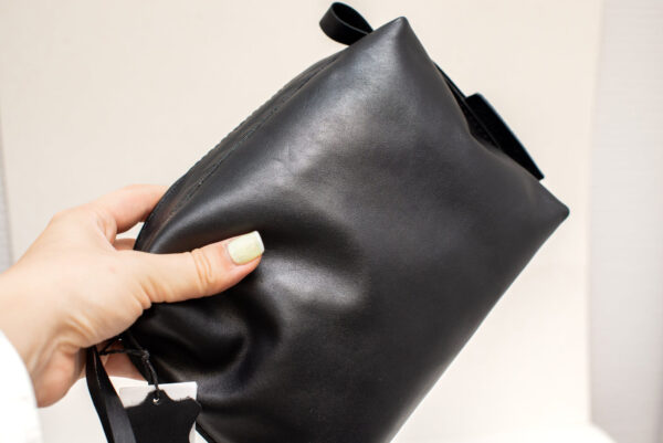 Leather Cosmetic Bag, Black – Medium