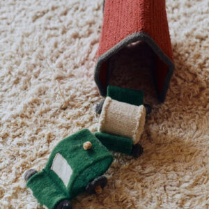 Washable Farm Play Rug with 7 Cotton Toys – 120 × 170 cm