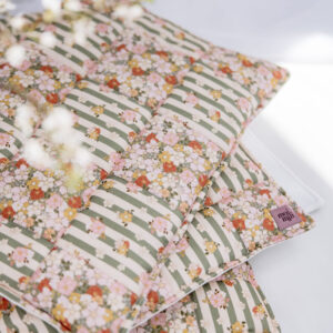 Quilted Patchwork Blanket & Pillow Set – Green Garden, 95 × 135 cm