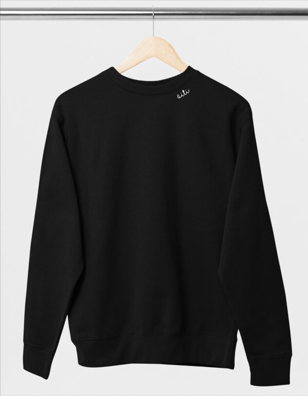 Embroidered Collar Organic Cotton Sweatshirt “Äiti” (FI)