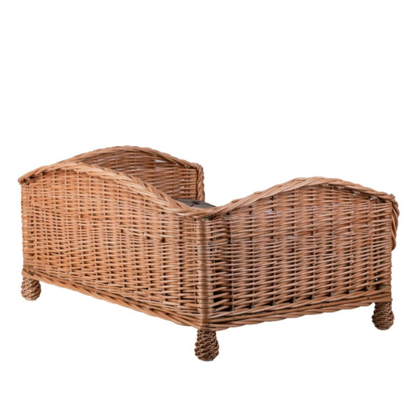 Erivia Wicker Pet Basket – 64 × 42 cm, Grey & Black Cushion
